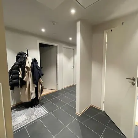דירה Modern Luxury Apartment, Two Bedrooms And Two Big Beds *